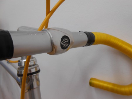 1R von Cinelli, der schönste Vorbau aller Zeiten, CELLO Lenkerband von Benotto, NOS